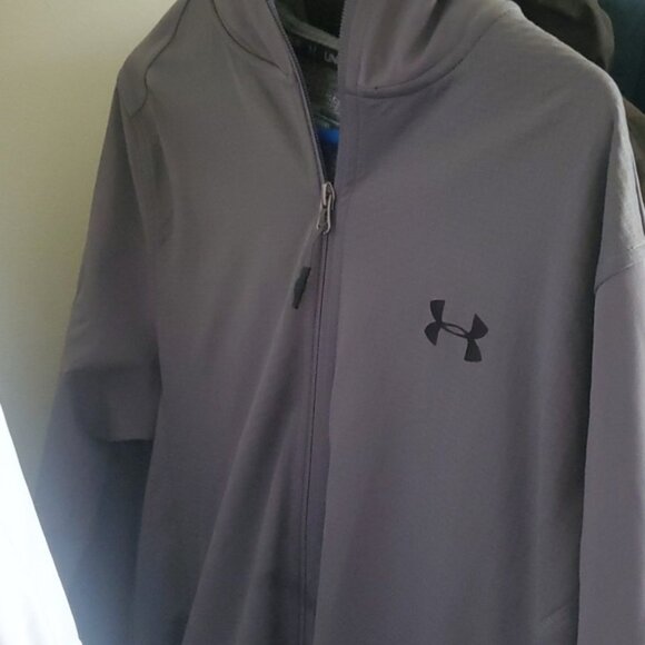 Under Armour Full Zip Hooded Jacket with Pockets Large - Picture 7 of 12